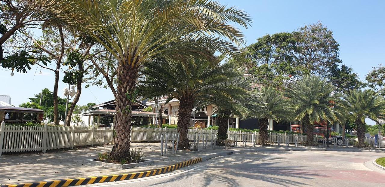 Mactan Newtown Condo With Garden And Ocean View 8Newtown Blvd Île de Mactan Extérieur photo